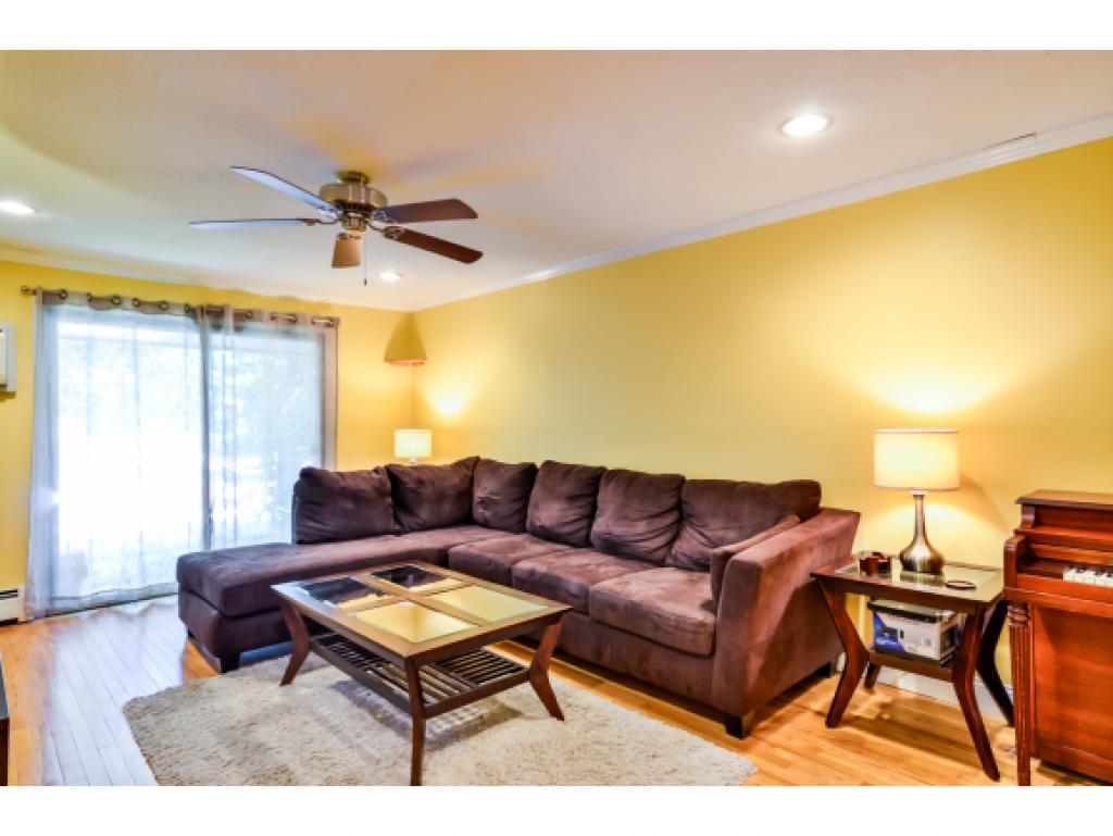 2 Strawberry Bank Road, Unit 16 Nashua, NH 03062 - Photo 10 of 35