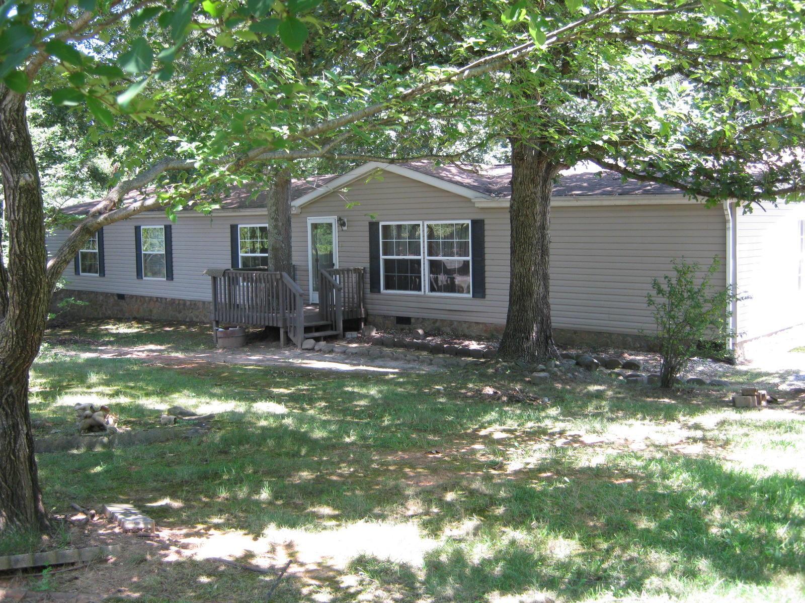 8760 Dickerson Mill Road Moneta, VA 24121 - Photo 1 of 1 Front