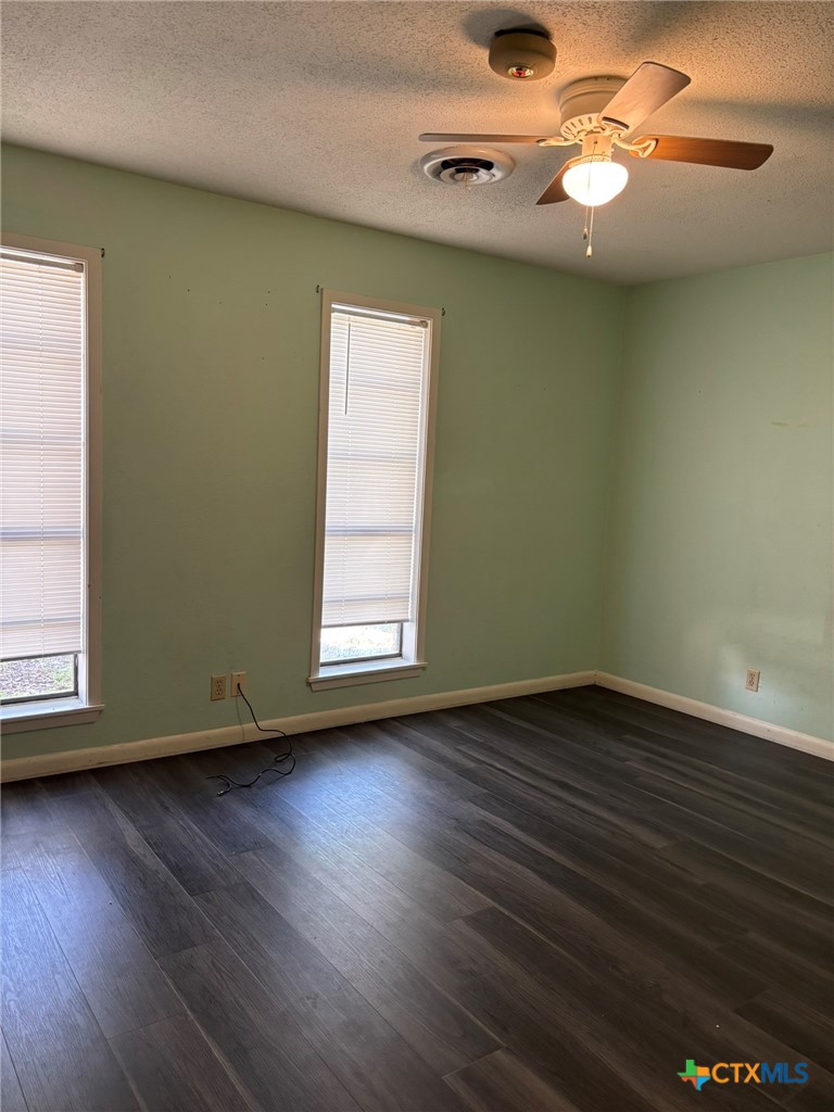 204 Ruidoso Drive Victoria, TX 77904 - Photo 10 of 17