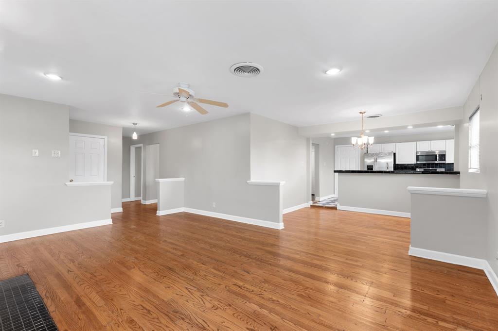 3313 Bilglade Road Fort Worth, TX 76133 - Photo 10 of 25