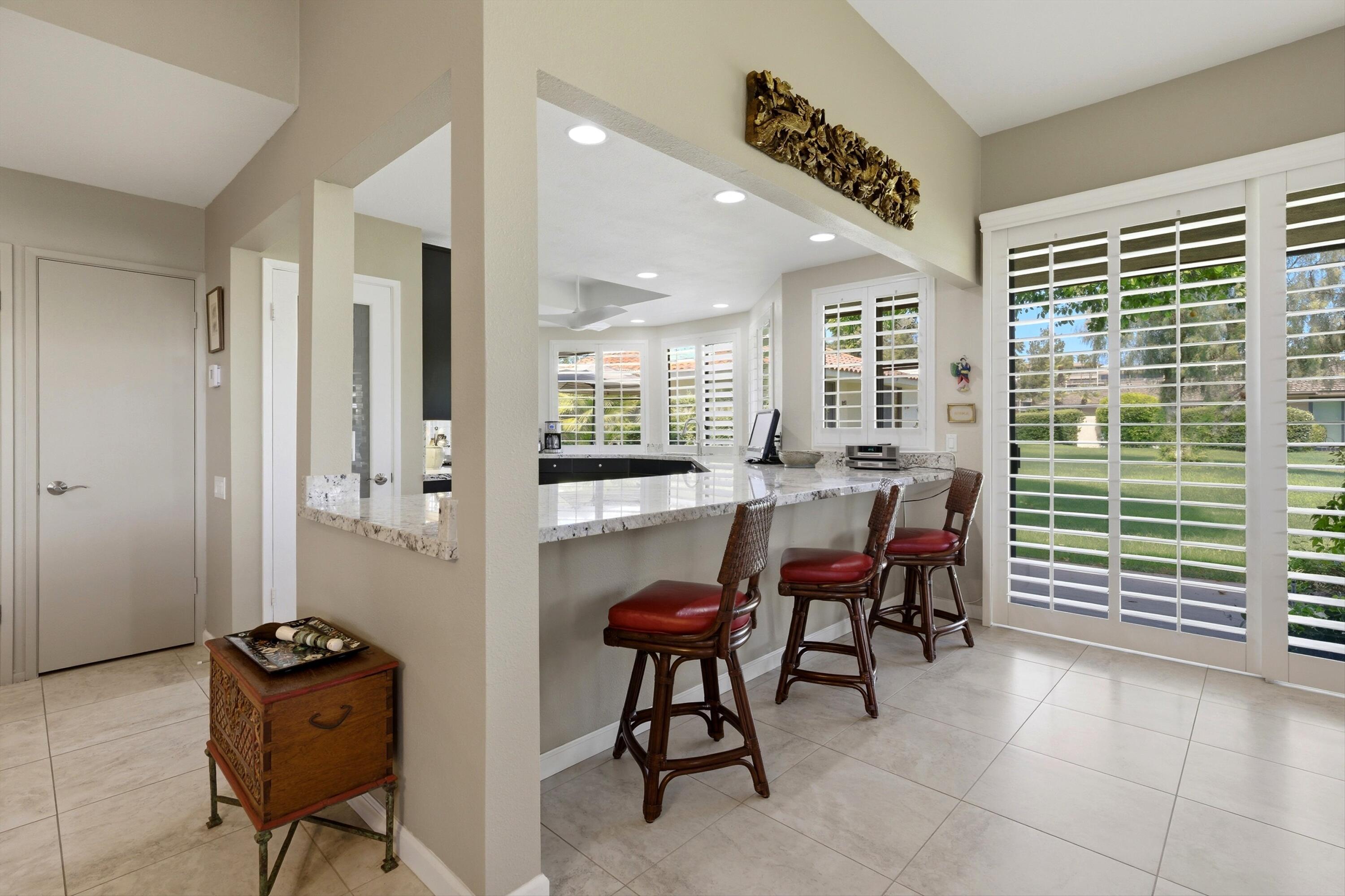 3 Seton Court Rancho Mirage, CA 92270 - Photo 4 of 44 25-Photo-25