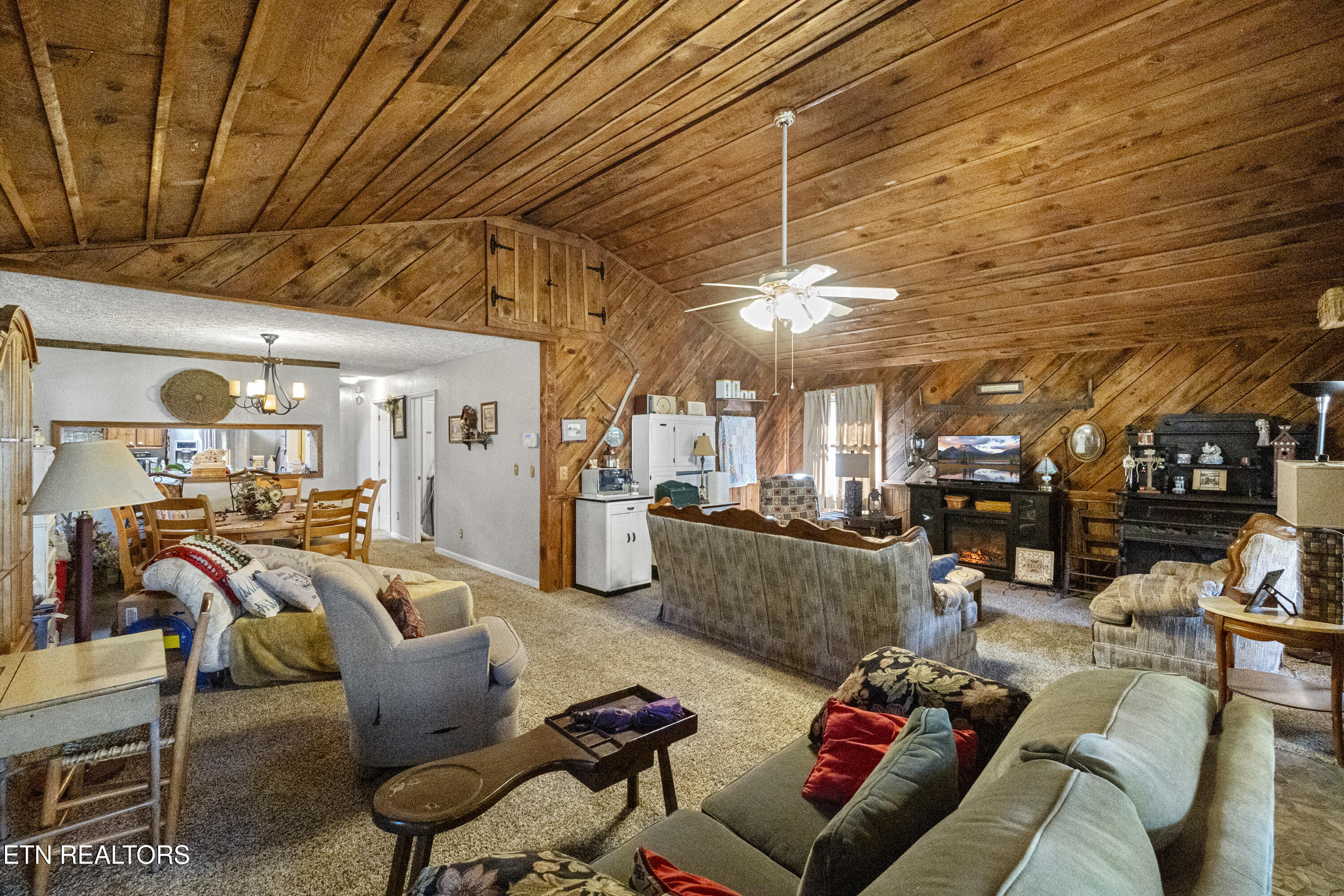 184 Alpha Road Newport, TN 37821 - Photo 5 of 47 DSC02616