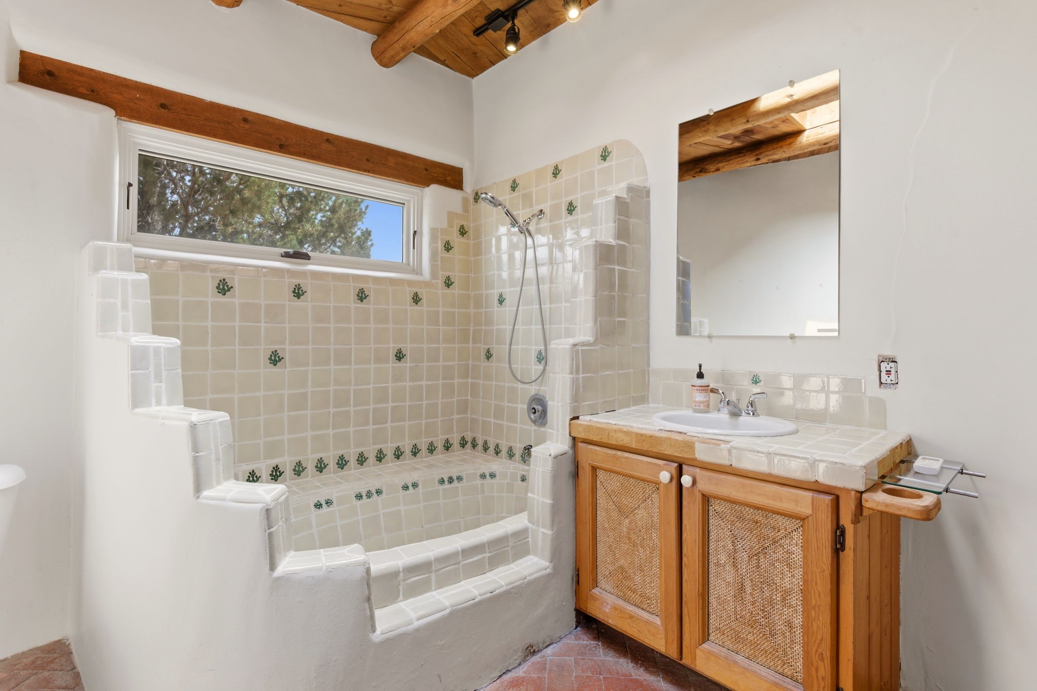 3 Ab Apache Road Santa Fe, NM 87508 - Photo 55 of 89 Unit A - guest house