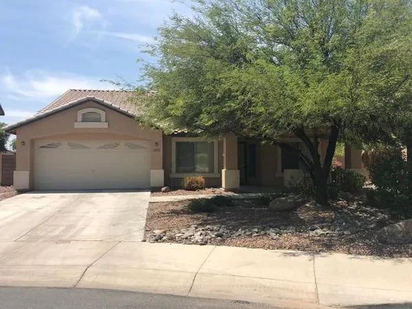 $2,425 | 2352 South 162nd Lane, Goodyear, AZ 85338