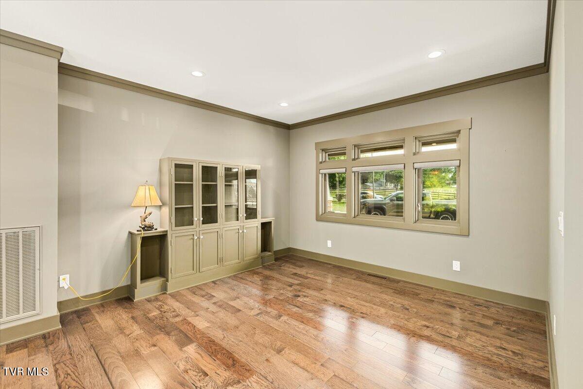 375 Middle Creek Road Afton, TN 37616 - Photo 21 of 119 09-128A1502