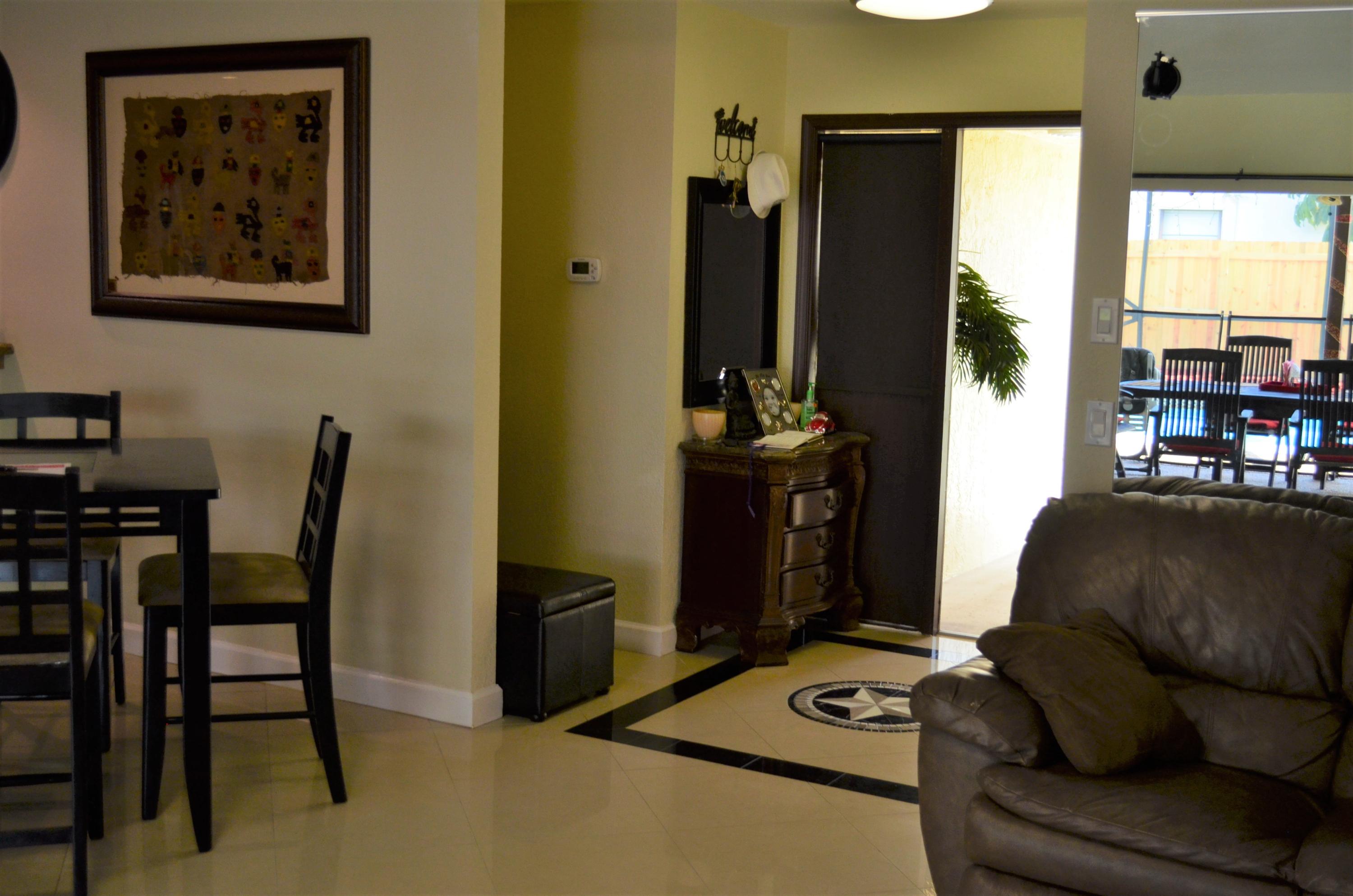 7429 San Clemente Place Boca Raton, FL 33433 - Photo 25 of 64 7429 Living room (2)