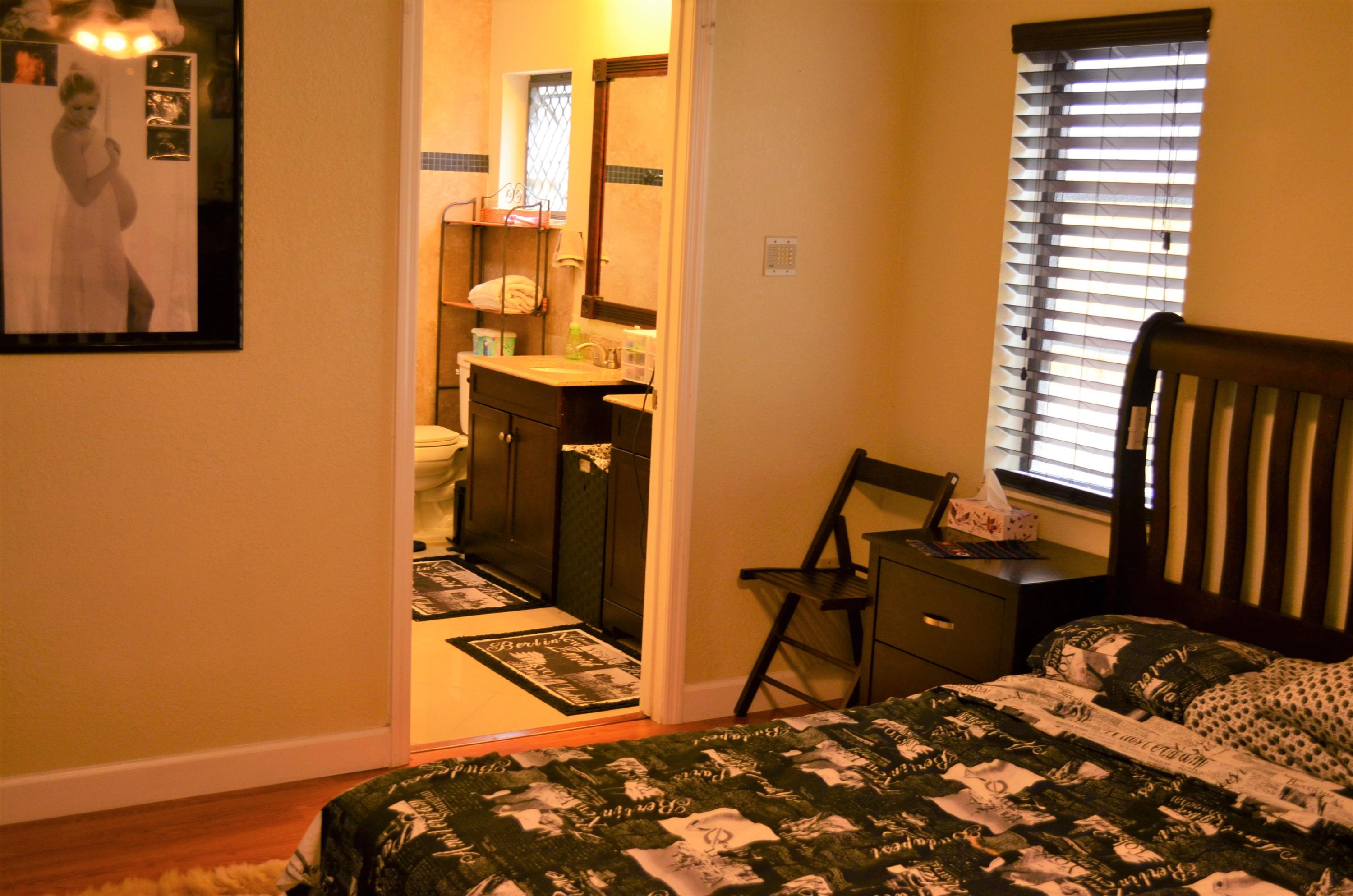 7429 San Clemente Place Boca Raton, FL 33433 - Photo 36 of 64 7429 Master bedroom (3)