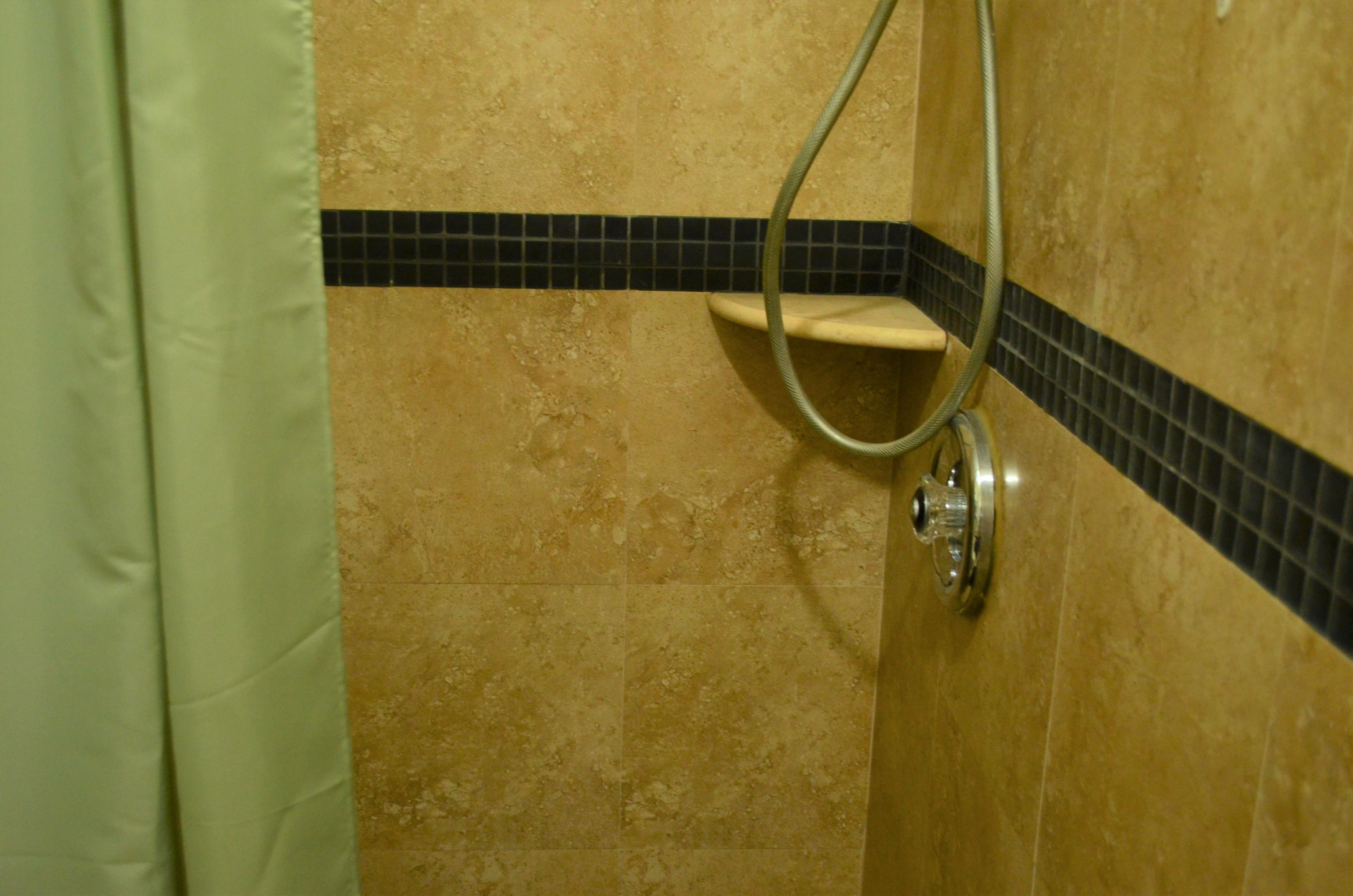 7429 San Clemente Place Boca Raton, FL 33433 - Photo 40 of 64 7429 3. full batroom (4)
