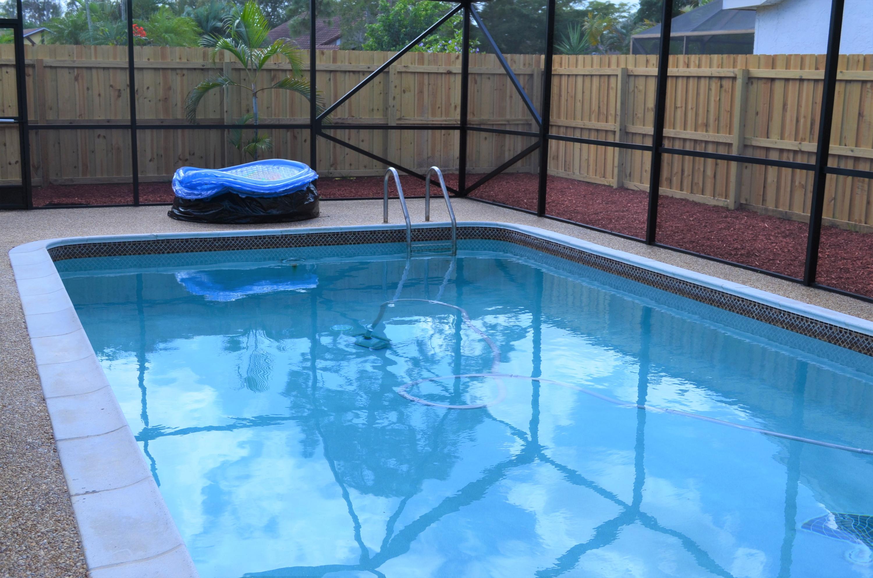 7429 San Clemente Place Boca Raton, FL 33433 - Photo 46 of 64 7429 Inside garden - backyard (3)
