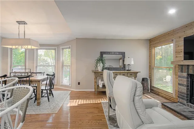 $499,900 | 15749 West 137th Street, Olathe, KS 66062