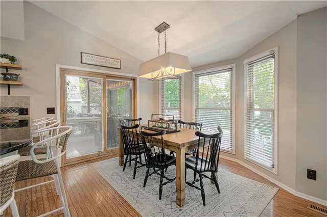 $499,900 | 15749 West 137th Street, Olathe, KS 66062