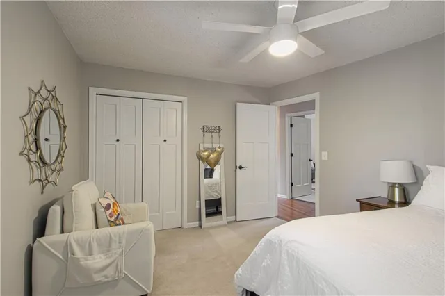 $499,900 | 15749 West 137th Street, Olathe, KS 66062