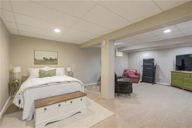 $499,900 | 15749 West 137th Street, Olathe, KS 66062