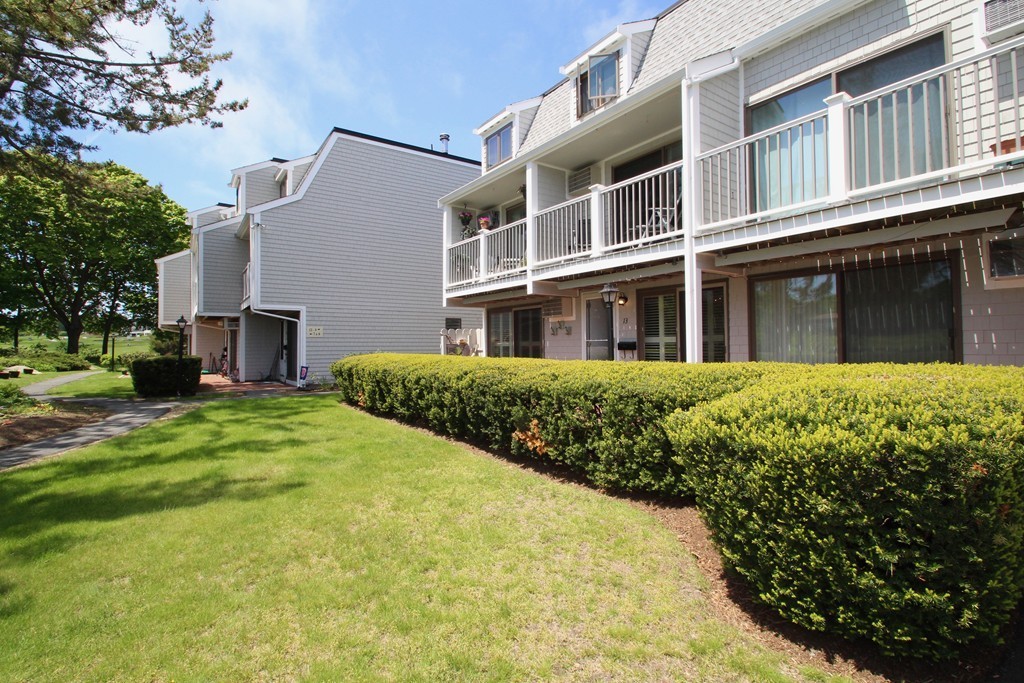 19 Atlantic Road, Unit 13 Gloucester, MA 01930 - Photo 5 of 24 Gallery Image 5