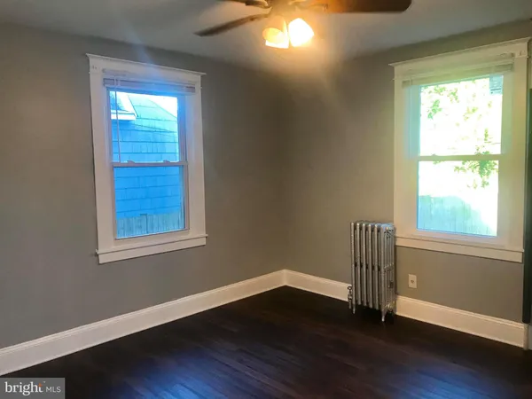 $1,850 | 12 Leeway, Dundalk, MD 21222