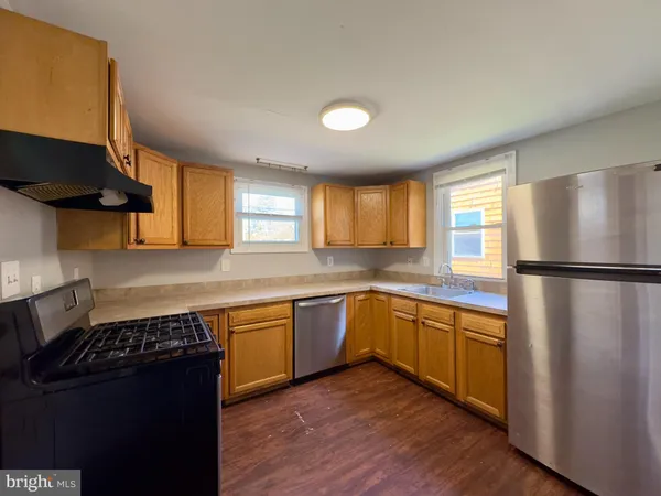 $1,750 | 12 Leeway, Dundalk, MD 21222