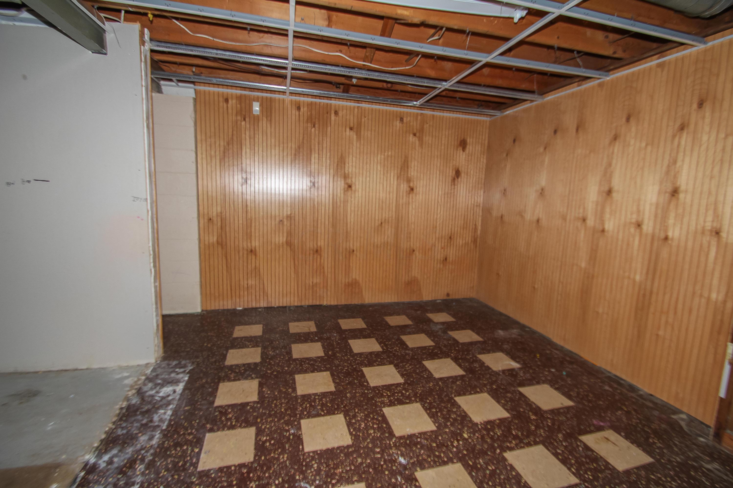 5219 Fairlane Road Columbus, OH 43207 - Photo 16 of 26 Gallery Image 16