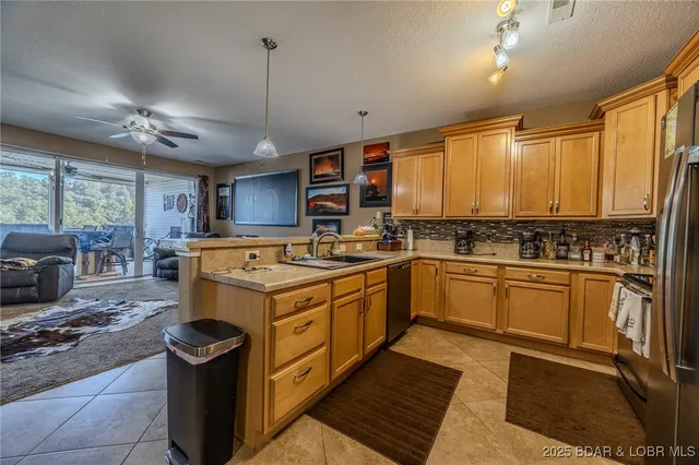 $425,000 | 186 Sunset Palms Drive, Unit 3K, Camdenton, MO 65020