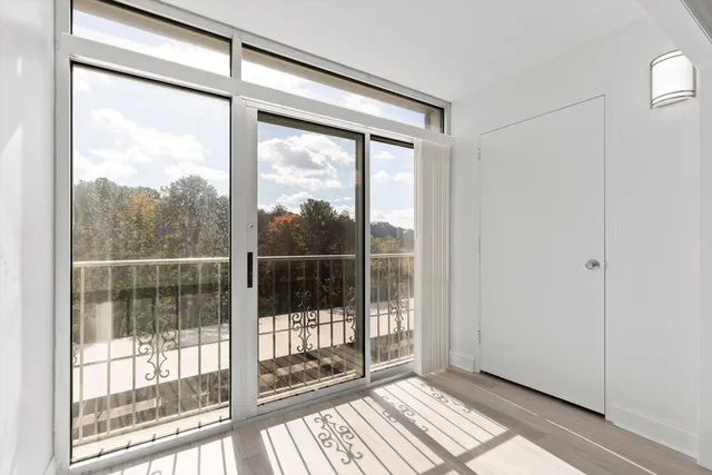 $250,000 | 1414 Continental Drive, Unit 305, Chattanooga, TN 37405