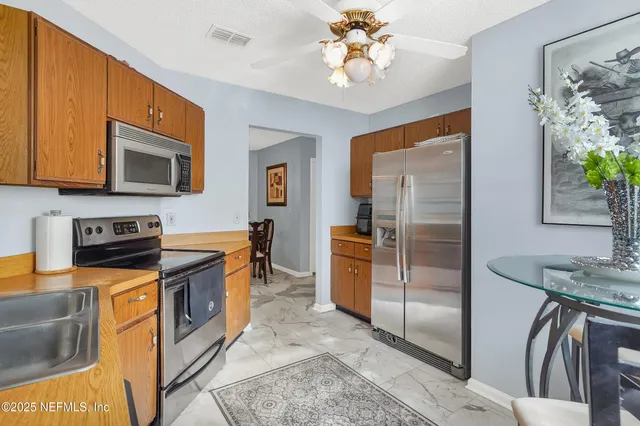 $315,000 | 8222 Lake Woodbourne Drive East, Jacksonville, FL 32217