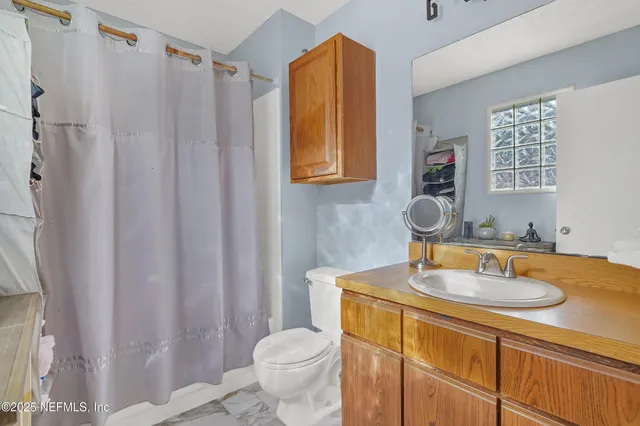 $315,000 | 8222 Lake Woodbourne Drive East, Jacksonville, FL 32217