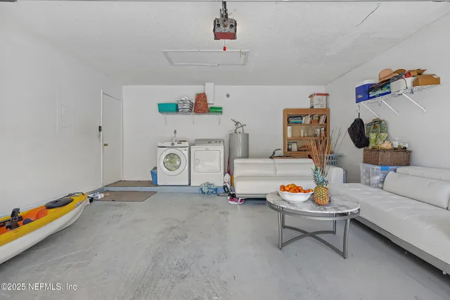 $315,000 | 8222 Lake Woodbourne Drive East, Jacksonville, FL 32217