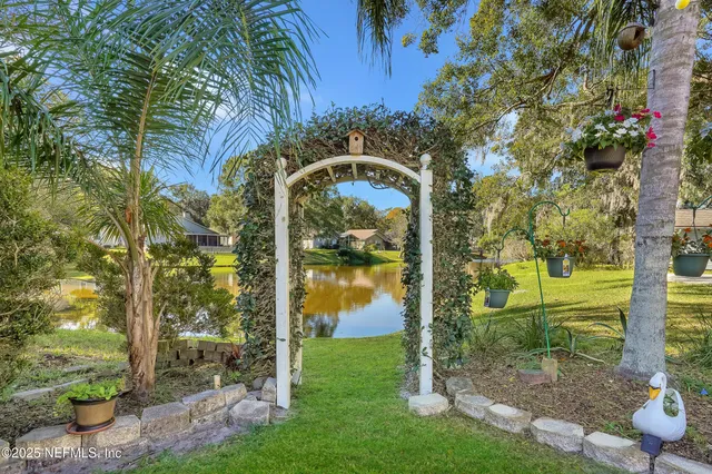 $315,000 | 8222 Lake Woodbourne Drive East, Jacksonville, FL 32217