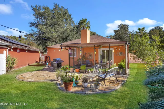 $315,000 | 8222 Lake Woodbourne Drive East, Jacksonville, FL 32217