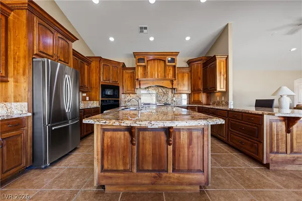 $695,000 | 770 Arrow Avenue, Overton, NV 89040