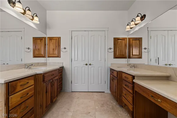 $695,000 | 770 Arrow Avenue, Overton, NV 89040