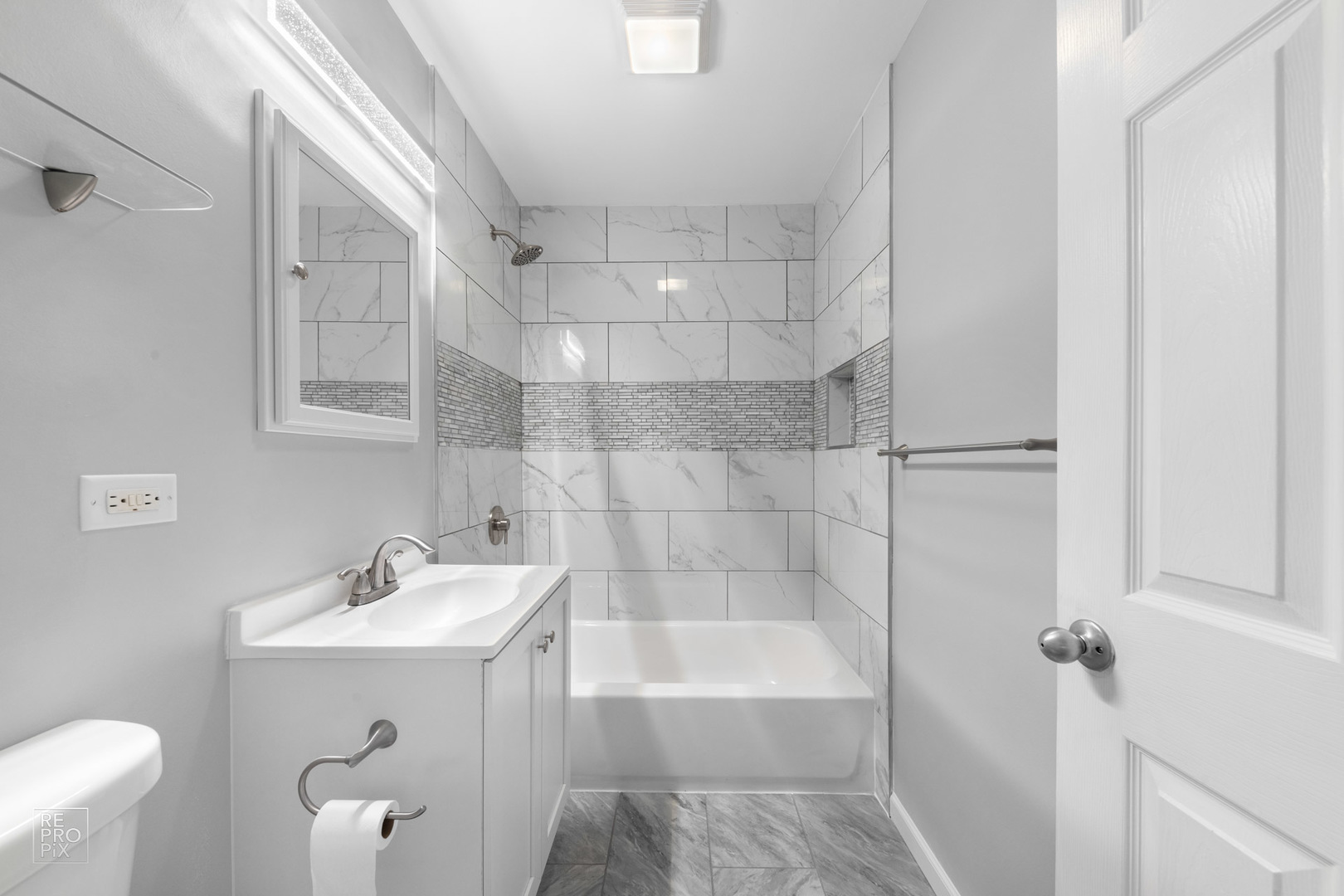 8313 Ramble Road Wonder Lake, IL 60097 - Photo 6 of 12 Gallery Image 6
