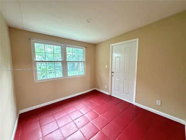 $3,900 | 7212 Southwest 3rd Court, North Lauderdale, FL 33068