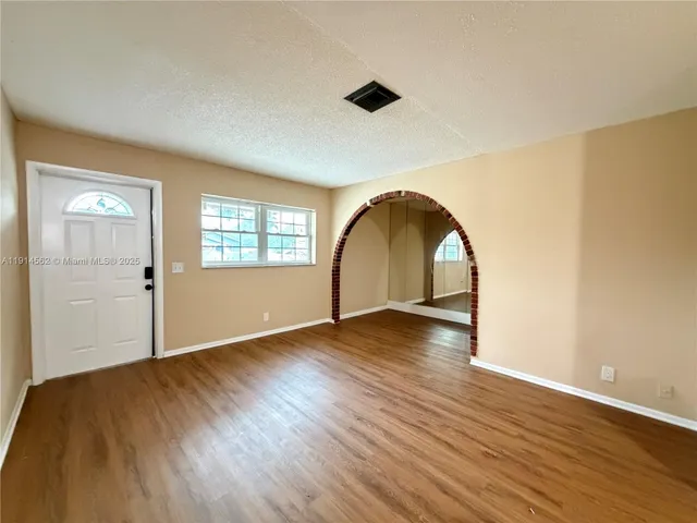 $3,900 | 7212 Southwest 3rd Court, North Lauderdale, FL 33068