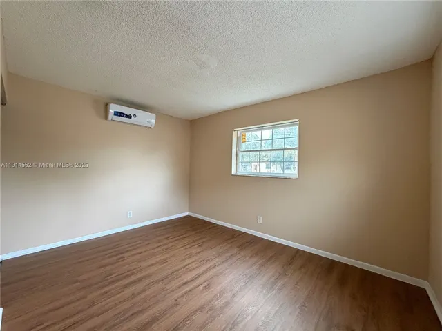 $3,900 | 7212 Southwest 3rd Court, North Lauderdale, FL 33068