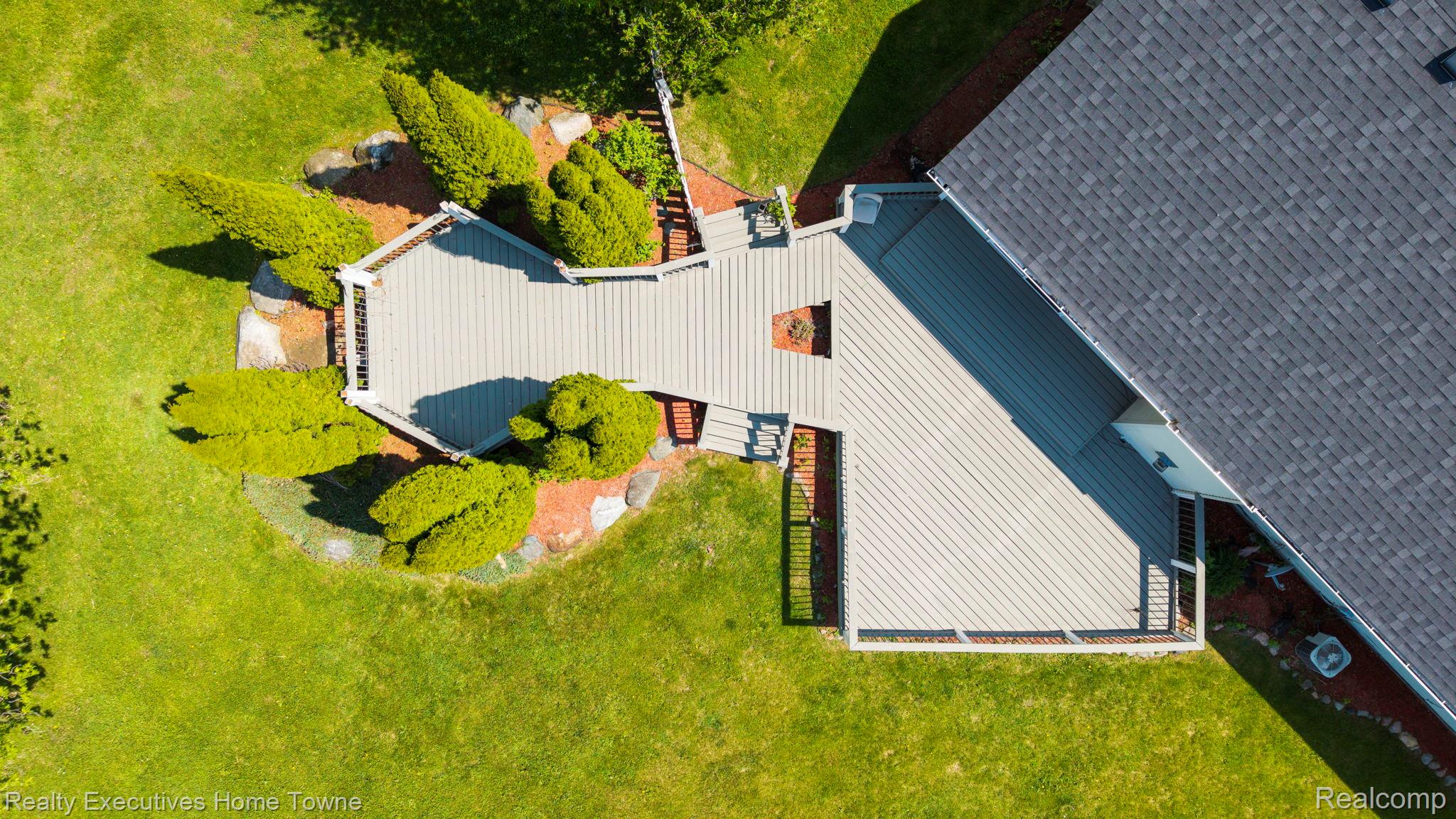 1041 Mackie Road Almont, MI 48003 - Photo 4 of 56 View from above of property
