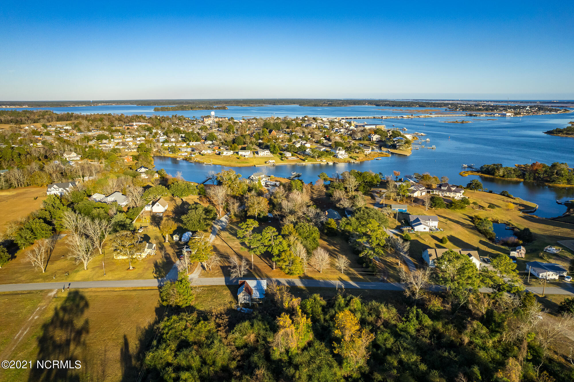 183 Deer Island Road Swansboro, NC 28584 - Photo 3 of 32 DJI_0149
