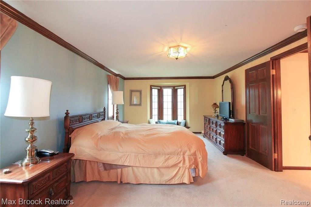 3251 Kilburn Road West Rochester Hills, MI 48306 - Photo 32 of 53