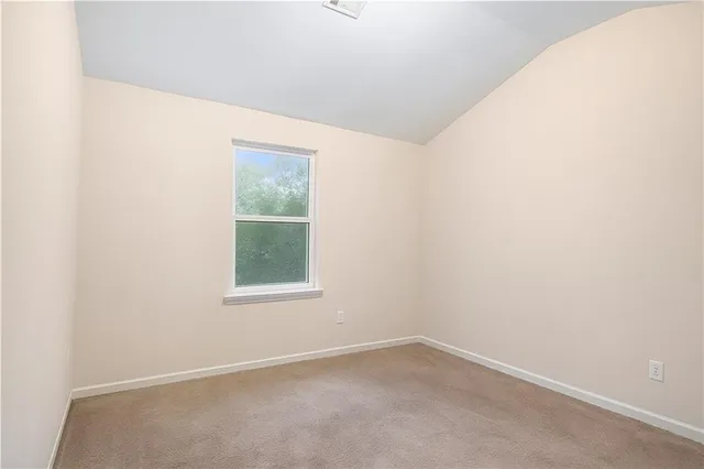 $300,000 | 111 Hamilton Lake View Court, LaGrange, GA 30241