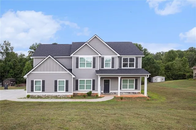$300,000 | 111 Hamilton Lake View Court, LaGrange, GA 30241