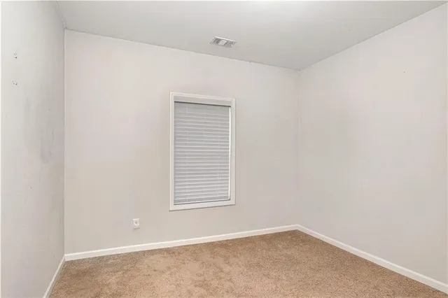 $300,000 | 111 Hamilton Lake View Court, LaGrange, GA 30241