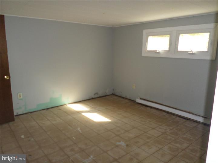1296 Randy Drive Pottstown, PA 19464 - Photo 16 of 20 Gallery Image 16