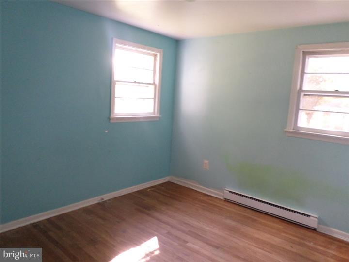 1296 Randy Drive Pottstown, PA 19464 - Photo 9 of 20 Gallery Image 9
