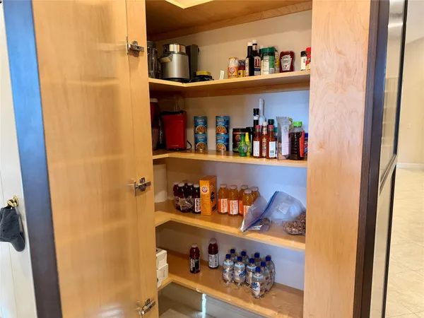 $6,450 | 2662 Northwest 42nd Street, Boca Raton, FL 33434