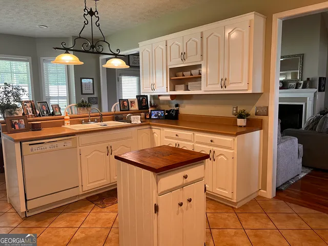 $428,500 | 410 Irvin Road, Thomaston, GA 30286