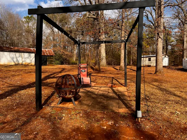 $428,500 | 410 Irvin Road, Thomaston, GA 30286