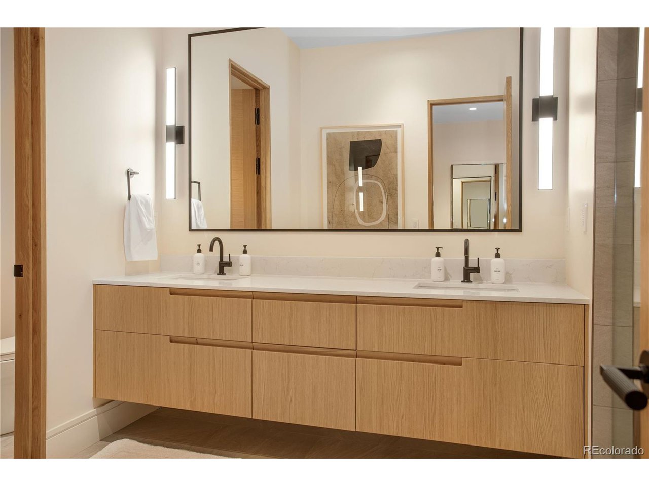 670 West Forest Road, Unit B Vail, CO 81657 - Photo 25 of 34 Gallery Image 25