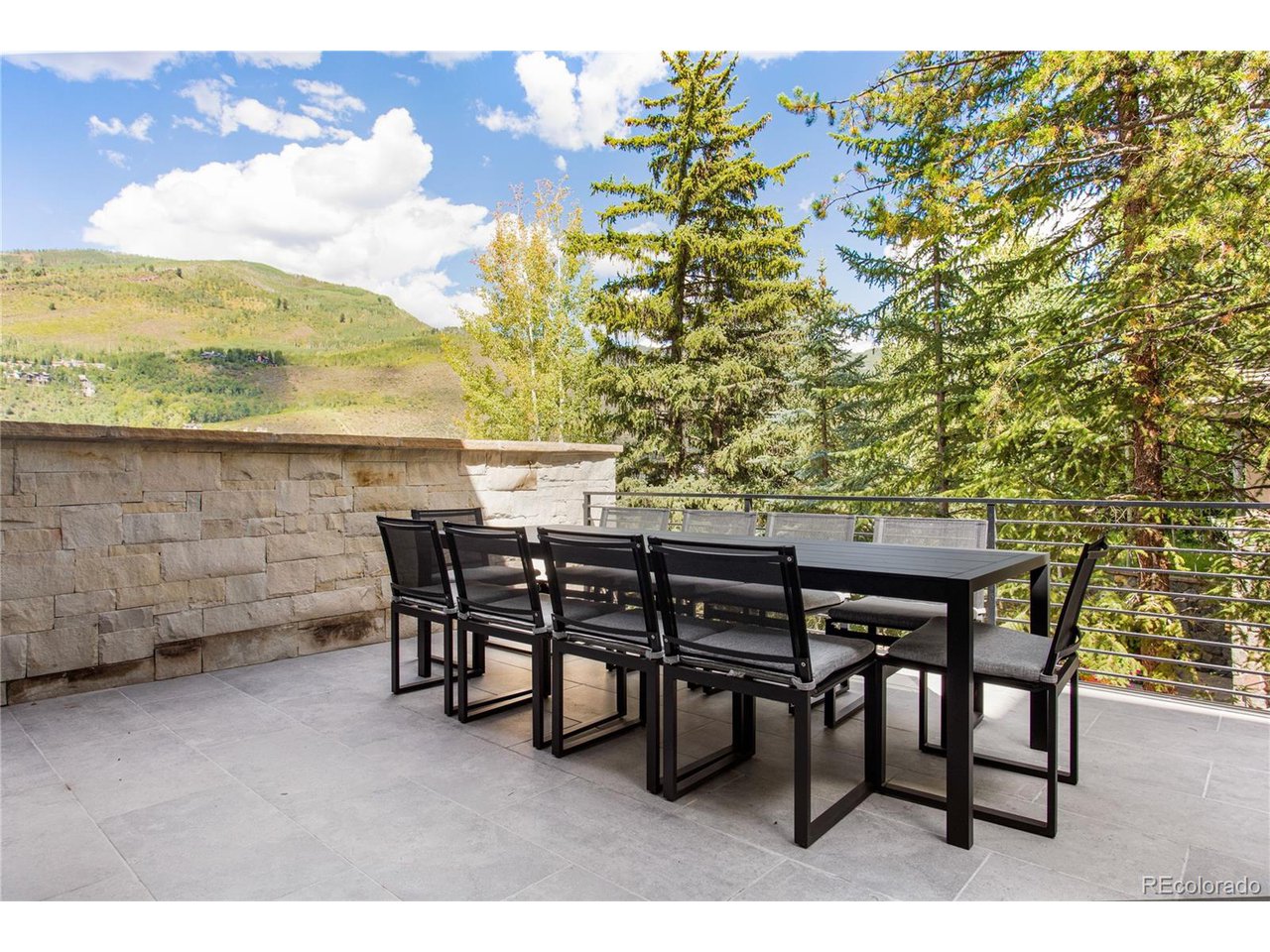 670 West Forest Road, Unit B Vail, CO 81657 - Photo 33 of 34 Gallery Image 33