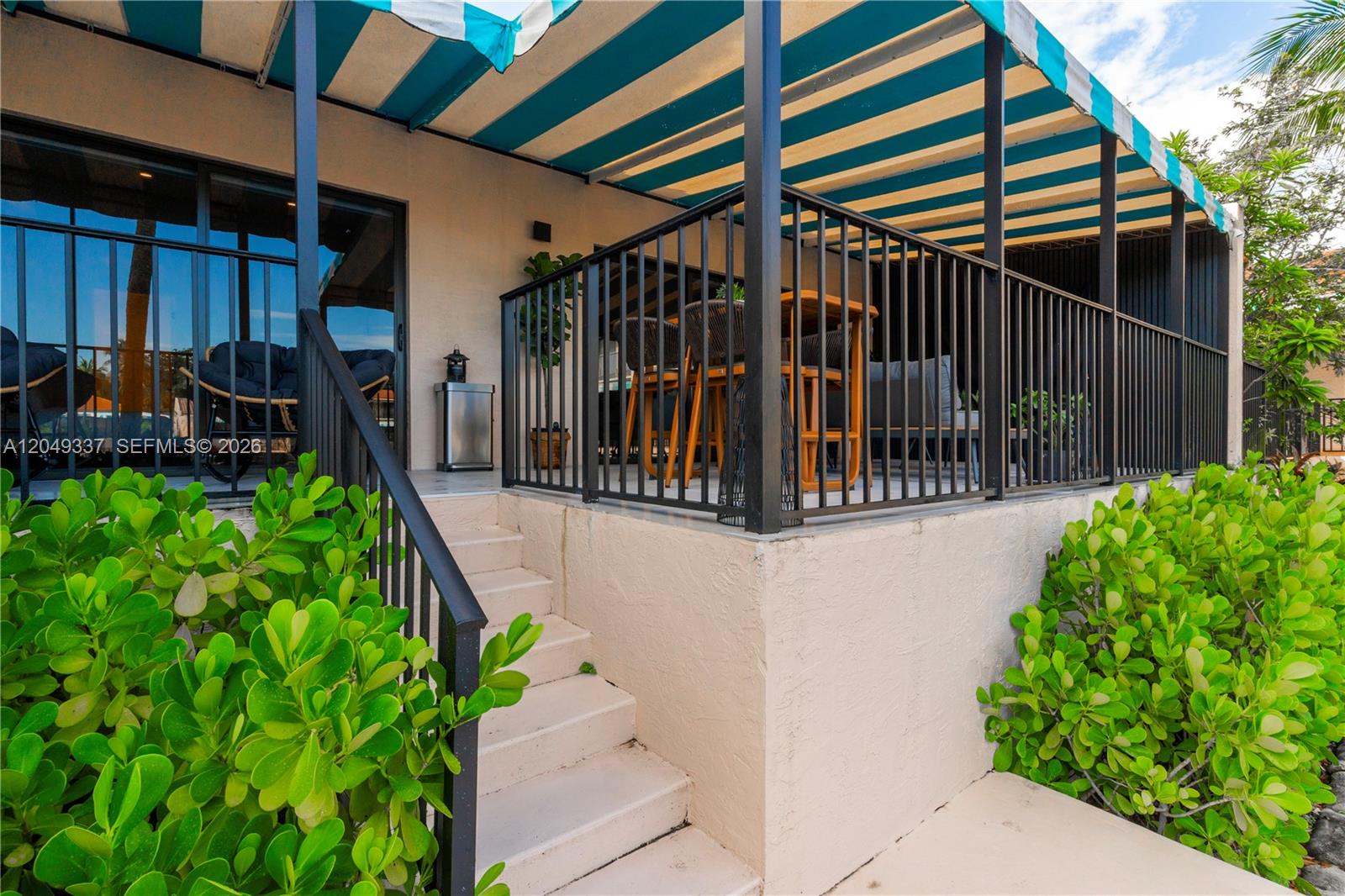 14808 Balgowan Road Miami Lakes, FL 33016 - Photo 28 of 33