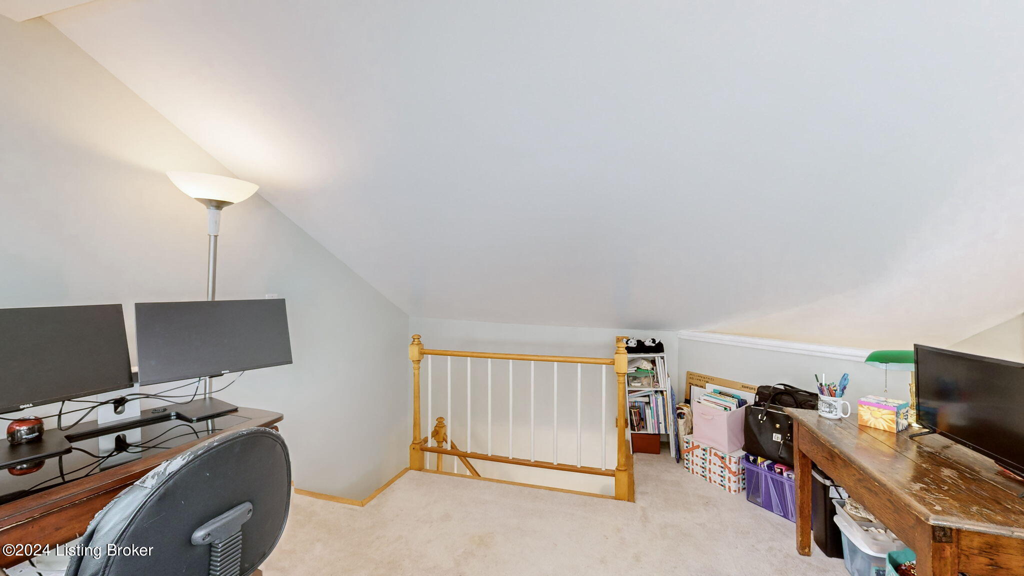 1405 Elm Road, Unit 3 Louisville, KY 40223 - Photo 16 of 42 1405 Elm Rd Apt 3 Anchorage, KY 40223