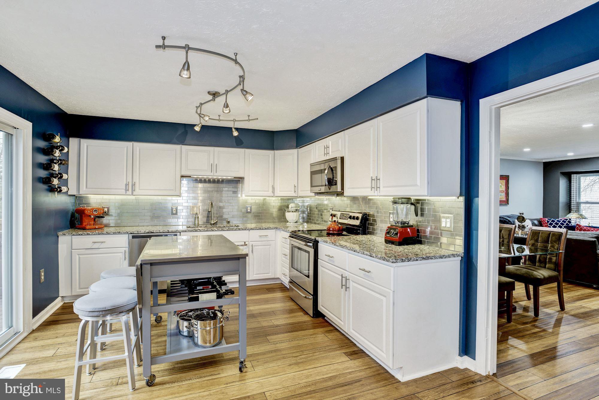 7342 Stream Way Springfield, VA 22152 - Photo 11 of 42 Gallery Image 11